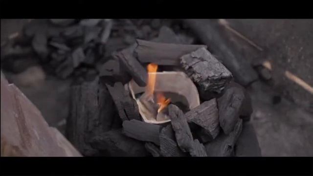 КАК РОЗЖЕЧЬ УГЛИ ДЛЯ ШАШЛЫКА. смотреть онлайн