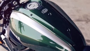 Yamaha XSR700 details