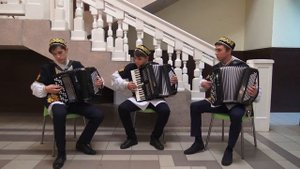 Детский народный ансамбль баянистов "Аксубай егетлэре"