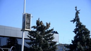 Передача сообщения через уличные громкоговорители