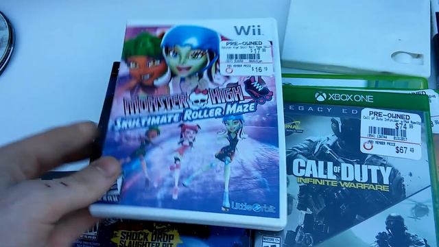 Gamestop Dumpster Dive Finds (Week 27) смотреть онлайн