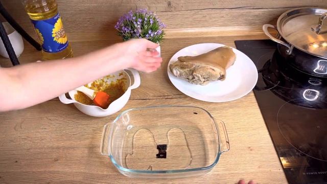 Настоящая чешская рулька! Рецепт "Вепрево колено" привезла из самой Праги смотреть онлайн