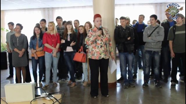 Посвящается Дню освобождения Симферополя. Торжественная линейка в колледже. (2016-04-15)