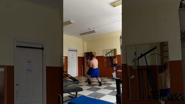 КМС по Боксу! Спаринги в Армии ! смотреть онлайн