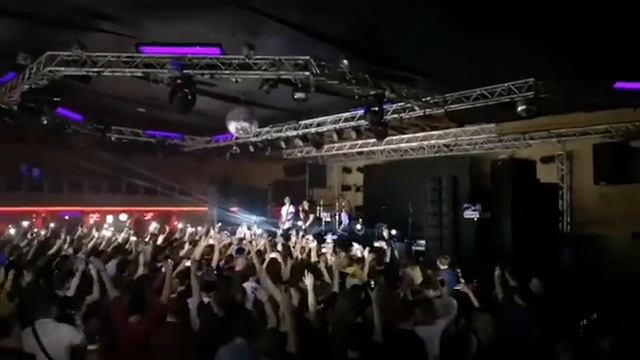 Louna в Сургуте. Колыбельная из Полюсов смотреть онлайн