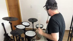 Mark Ronson - Uptown Funk ft. Bruno Mars (Drum Cover - Drumless track - Roland TD07-KV)