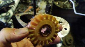 Разборка редуктора Вихрь-30 новой конституции