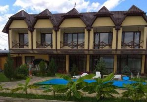 Частный сектор в Тульском с бассейном. Мини-отели в  п. Тульский с питанием. «Ассоль» ГОСТЕВОЙ ДОМ