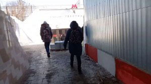 бкл, Текстильщики, переход через улицу, работа ещё есть