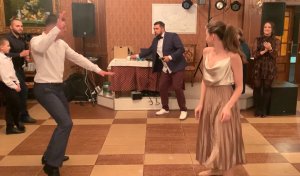 Самые улётные танцы на свадьбе! Батл между командами