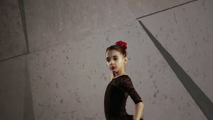 Вариация Кармен  из балета «Кармен сюита» ● Марьям Арутюнова  ● «Классы Большого» ● 19.12.2022