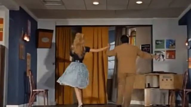 Бухгалтеры зажигают!!! смотреть онлайн