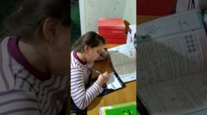 решаем задачу по математике 4 класс с Софией