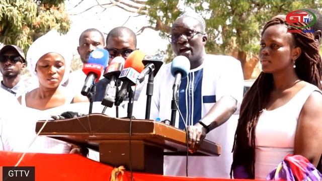 GAMBIAN CSOs HOLDS PRESS CONFERENCE TO REACT TO PRESIDENT ADAMA BARROW'S RECENT STATEMENT смотреть онлайн