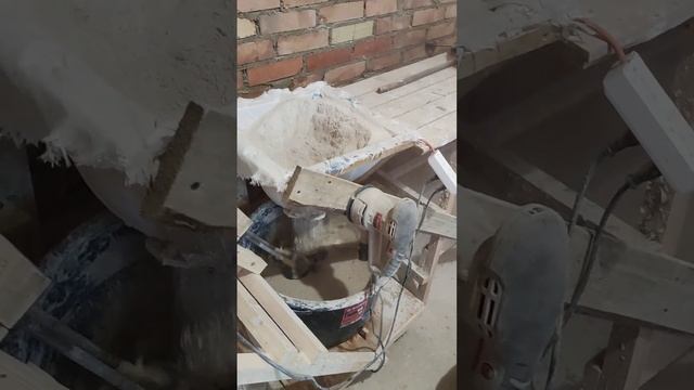 Полумеханизированная штукатурка :D