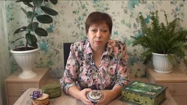 МК по декупажу: Фирдаус Батдалова шкатулка "Букет цветов" смотреть онлайн