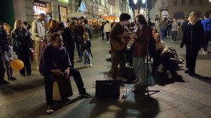 Мария Чайковская - Забери меня - Песню спела на Никольской улице девушка проходившая мимо #Moscow