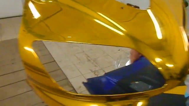 оклейка мотоцикла золотой хром пленкой INDIVIDUAL-DESIGN.RU смотреть онлайн