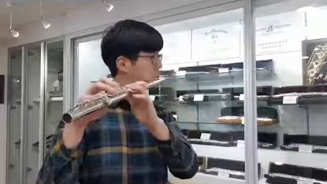 산쿄 Ag 950 플루트 TEST / Sankyo Ag 950 Model Flute TEST смотреть онлайн