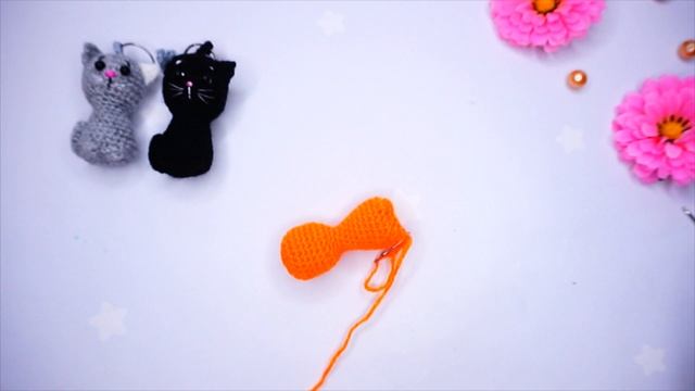 Кот крючком . Брелок за 30 мин . Котик брелок крючком . Crochet cat
