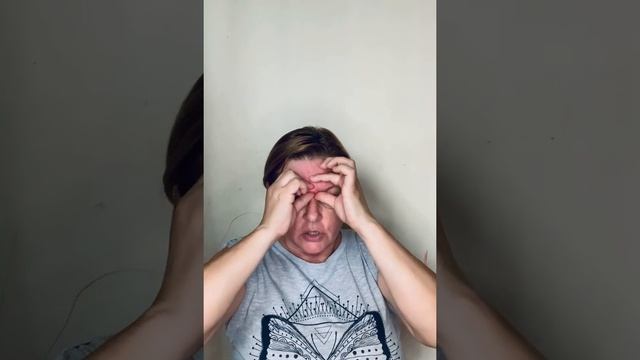 Расслабляем лоб. 20’ смотреть онлайн