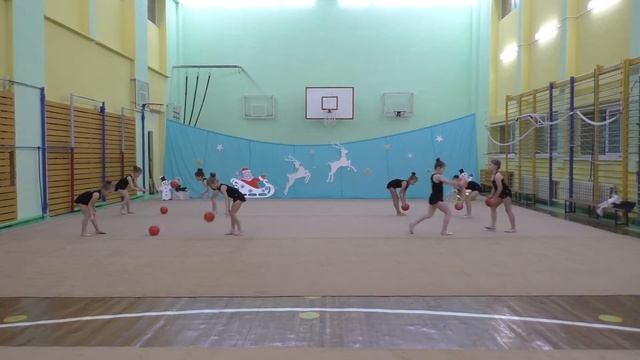 Зимняя сказка 2021 - "Огоньки" 6-8 Старшие ФОГ 3. Тренер - Слабко Б.O. смотреть онлайн