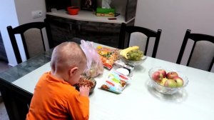 Ира и Андрюшка НЕ ПОДЕЛИЛИ ЕДУ Наш ОБЫЧНЫЙ ДЕНЬ без папы