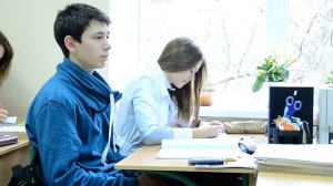 Поздравление выпускников от первого курса