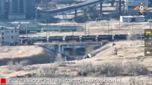 ВКС РФ атакуют позиции ВСУ на Авдеевского коксохимического завода.