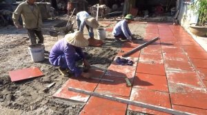 Укладка плитки на пол и на улице, тротуарная и керамическая плитка, технология укладки плитки