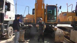 DCGG571 аккумуляторный смазочный пистолет