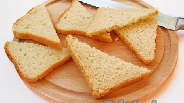 Бутерброды с икрой мойвы