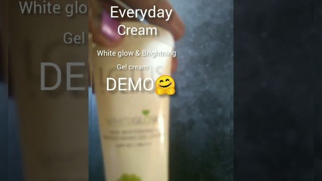 lotus white glow & Brightning cream review demo|everyday cream?⚡