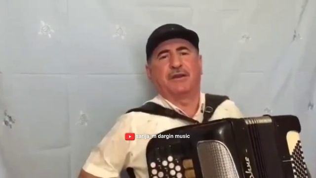 Магомедкади Бахмудов поздравляет с майскими праздниками. Душевная даргинская песня ???