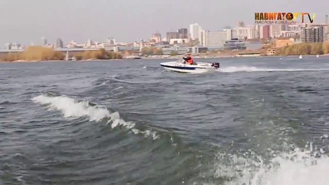 Обзор пластиковой моторной лодки «Бестер – 400». Обзор новинок. Рыбалка с лодки. смотреть онлайн