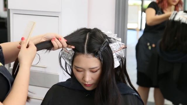 HOW TO: Cool brunette hair color by Mirella Manelli | Kenra Color смотреть онлайн