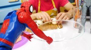 Мстители в кафе Федора: Человек Паук vs Динозавр - Рецепты для детей