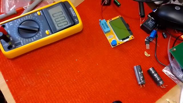 Ремонт телевизора SAMSUNG UE32F4500AK смотреть онлайн