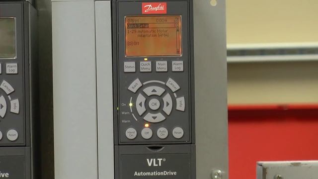 VLT AutomationDrive Quick Start Tutorial смотреть онлайн