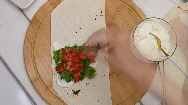 Конверт из лаваша с сочной начинкой. Вкуснятина за 10 минут. смотреть онлайн