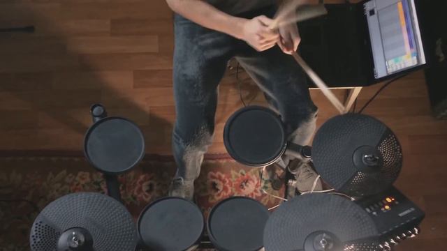 ALIVE - YOUNG&FREE | COVER смотреть онлайн