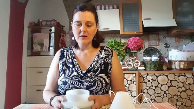 Young Living Essential Oils - Come usare il diffusore Dewdrop смотреть онлайн
