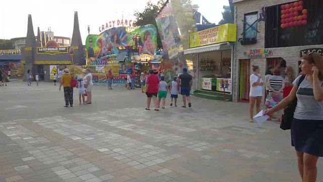 К 19:00 часам город начал просыпаться 🤑🤑✊✊. смотреть онлайн