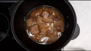 Настоящая мужская еда. Говяжьи ребра с овощами в казане