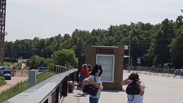Смотровая площадка на Воробьевых горах