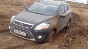 Ford Kuga & Nissan X-Trail offroad 4x4
