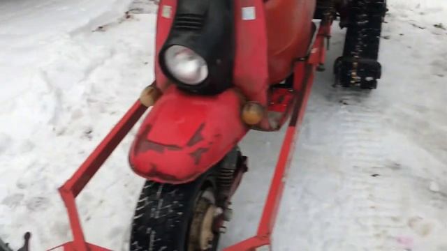 Гусеничка-разворот на раздельных тормозах. смотреть онлайн