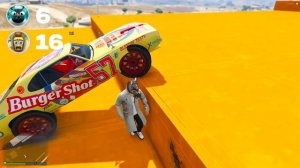 КАК ДАЛЕКО СМОЖЕТ ОГРОМНЫЙ БИГФУТ ПОДНЯТЬСЯ ПО СТУПЕНЬКАМ ЛЕСТНИЦЫ? ЭКСПЕРИМЕНТЫ В ГТА 5 ОНЛАЙН