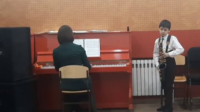Андантино/ Хачатурян/ исполняет Абдельрехим Карим/ саксофон альт