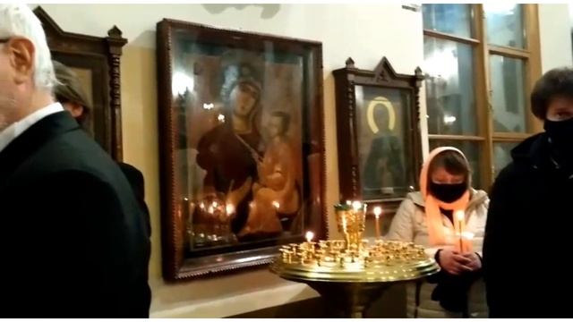 Хор «Именем Иоанна Кронштадтского» Иоанновского прихода. Молебен в храме Рождества Иоанна Предтечи
